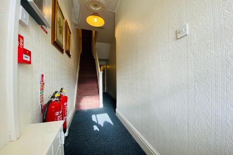 5 bedroom property for sale, Albert Road, Blackpool, FY1