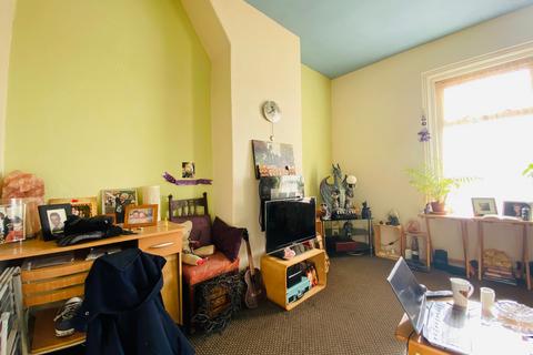 5 bedroom property for sale, Albert Road, Blackpool, FY1