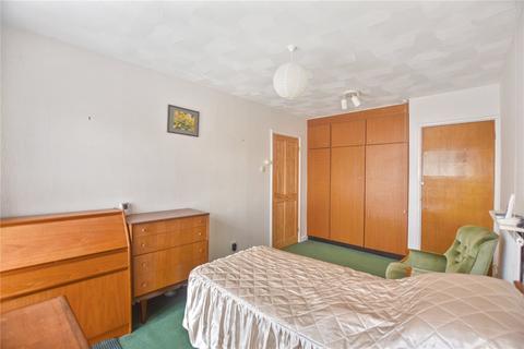 35 Shuttlemead, Bexley, DA5 1RE