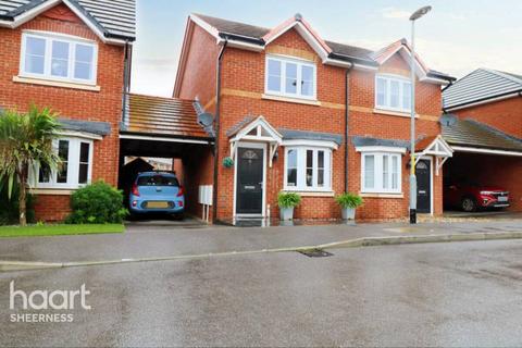 15 Larch End, Minster On Sea, Sheerness, ME12 3FJ