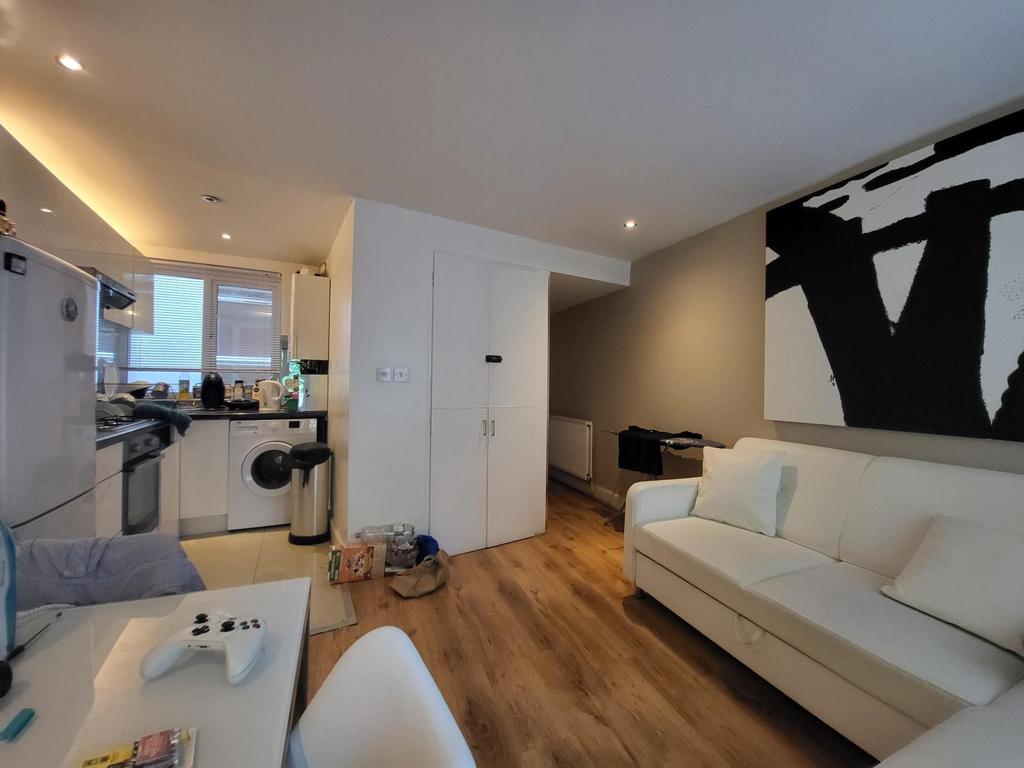 1 Bed flat to rent on Hetley Road