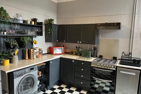 200 Gladstone Road, Barry, CF62 8ND