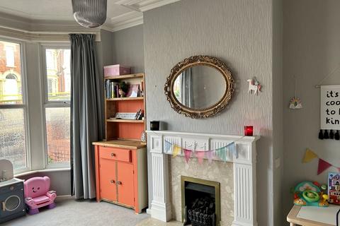 200 Gladstone Road, Barry, CF62 8ND