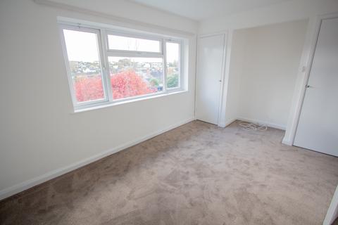 8 Sunnyhill, Ottery St Mary, EX11 1DZ