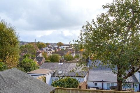 8 Sunnyhill, Ottery St Mary, EX11 1DZ