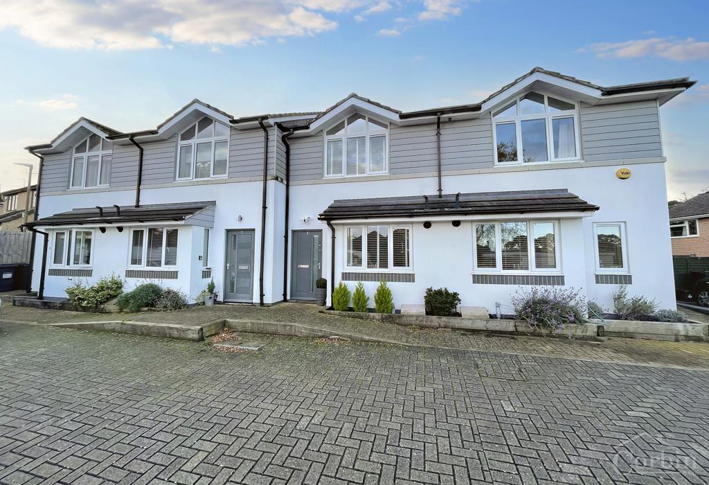Gullivers Close, Bournemouth, Dorset 2 bed terraced house for sale £