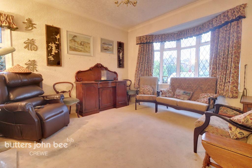 Church Lane, Wistaston, Crewe 3 bed detached bungalow £234,000