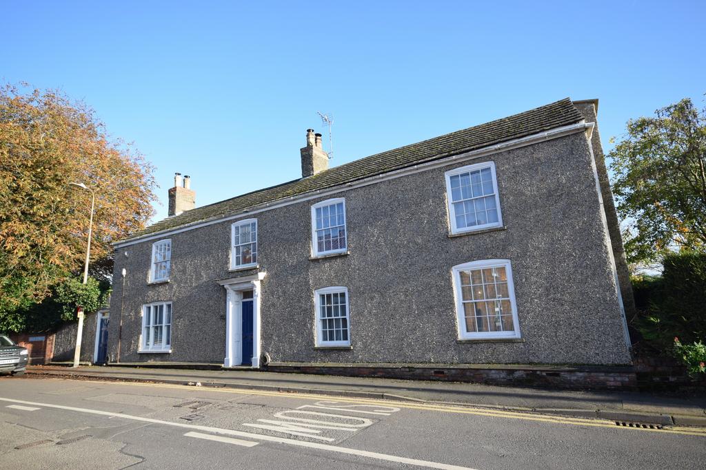 18 High Street, Wainfleet St Mary PE24 4 bed detached house for sale