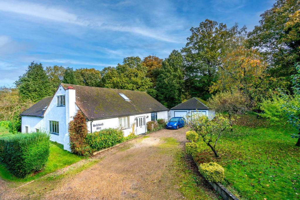 Water End Road, Potten End 4 bed detached house £1,750,000