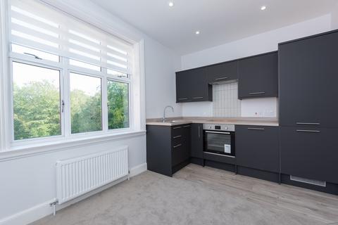 1 bedroom apartment to rent, Farnham Road, Farnham GU10