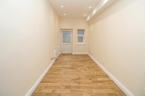 1 bedroom flat to rent, High Street, London, SE20