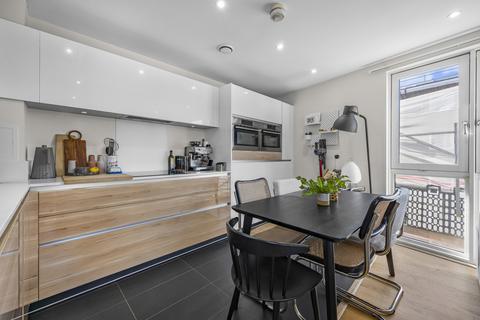 2 bedroom apartment for sale, Devizes Street, London, N1