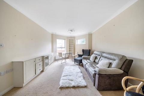 1 bedroom retirement property for sale - Heathside Apartments (over 55's),  Golders Hill,  Finchley Road NW11,  NW11