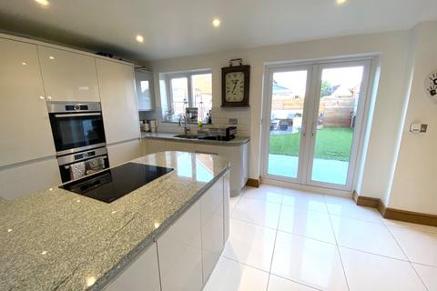 5 bedroom semi-detached house for sale - Russet Way, Peasedown St. John, Bath