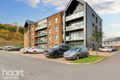 105 Havelock Drive, Greenhithe, DA9 9XT