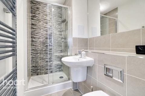 105 Havelock Drive, Greenhithe, DA9 9XT
