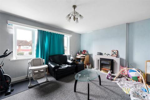 2 bedroom flat for sale, Manor Field Court, Broadwater Road, Worthing, West Sussex, BN14