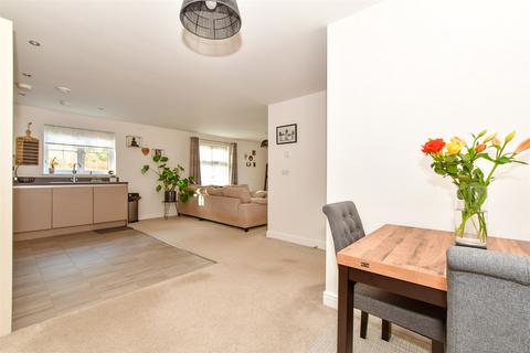 14 Sidney Grove, Herne Bay, CT6 5FE