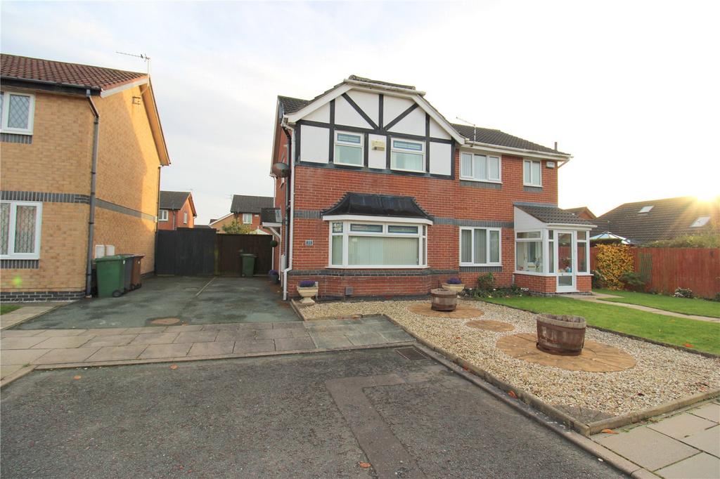 Castleford Rise, Moreton, Wirral, CH46 3 bed semidetached house for sale £210,000