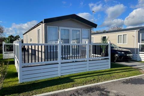 2 bedroom park home for sale, Old Martello Road, Pevensey Bay, East Sussex BN24