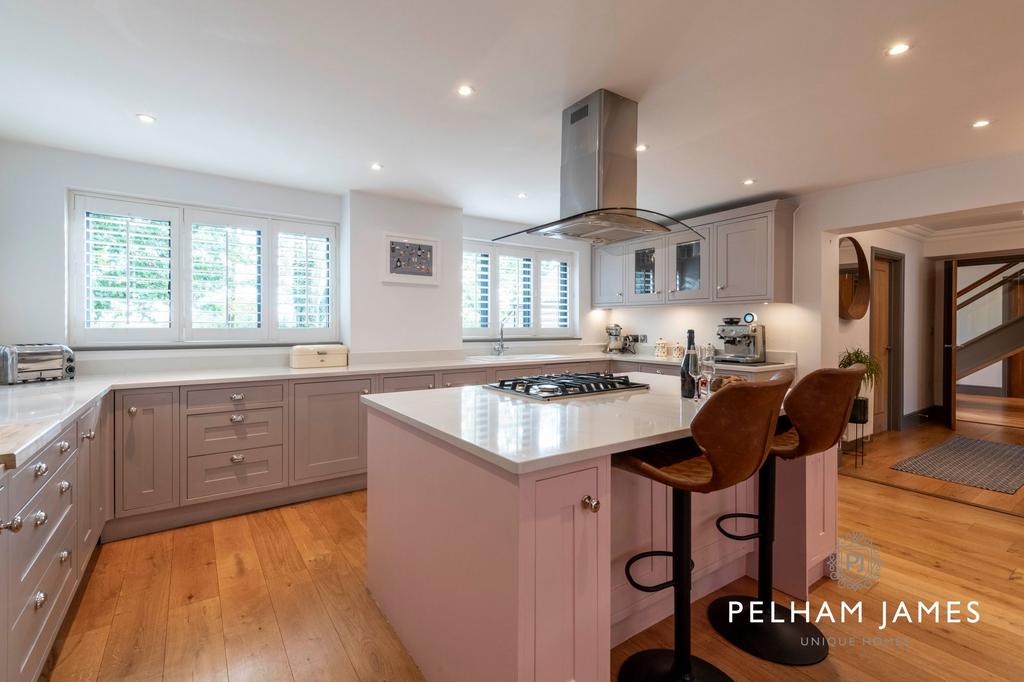 Stamford Road, Easton on the Hill, PE9 5 bed detached house for sale £1,100,000