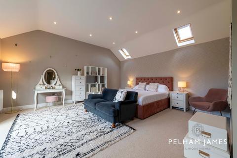 5 bedroom detached house for sale, Stamford Road, Easton on the Hill, PE9