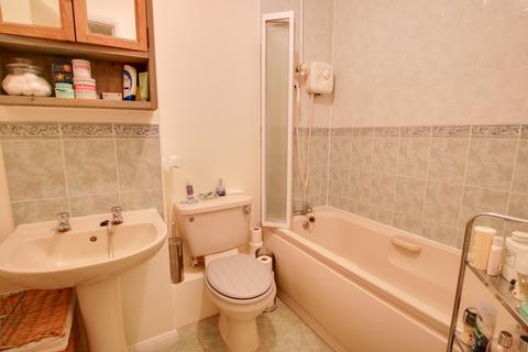31 Hackworth Gardens, Hedge End, Southampton, SO30 2WP