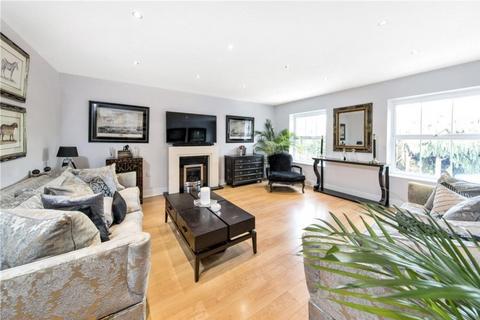 4 bedroom end of terrace house for sale, Castle Mews, Weybridge, Surrey, KT13 9QY