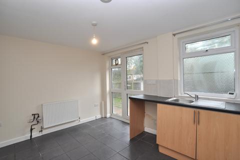 2 bedroom flat to rent, Coventry Close, Stevenage, SG1