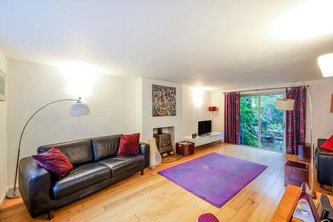 undefined, Lingfield Common Road, Lingfield RH7