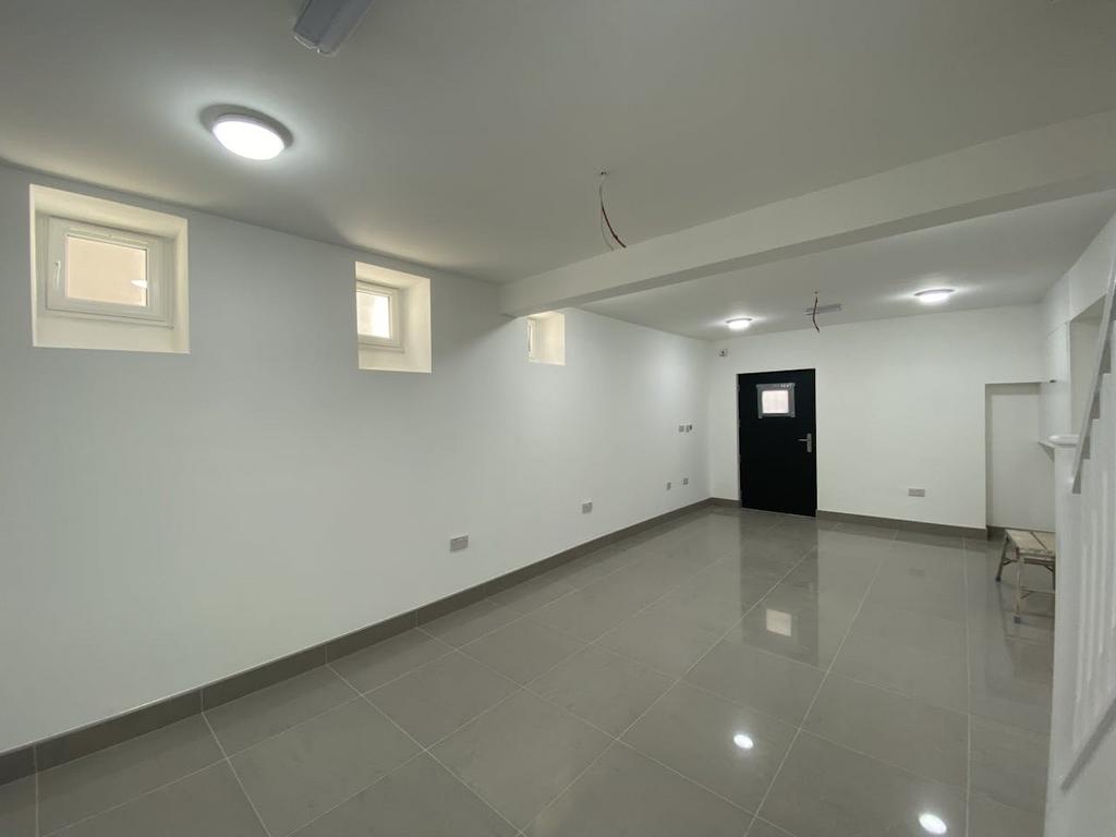 Image 3 1.jpg