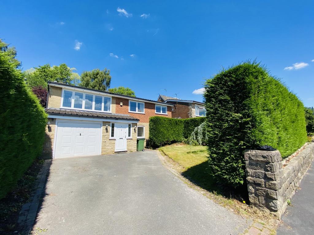 Fernwood, Marple Bridge, Stockport, SK6 4 bed detached house £1,750