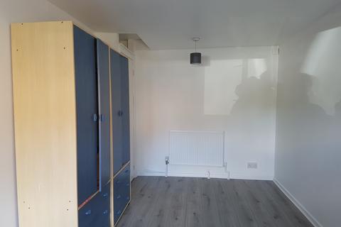 undefined, Tenby Drive, LU4