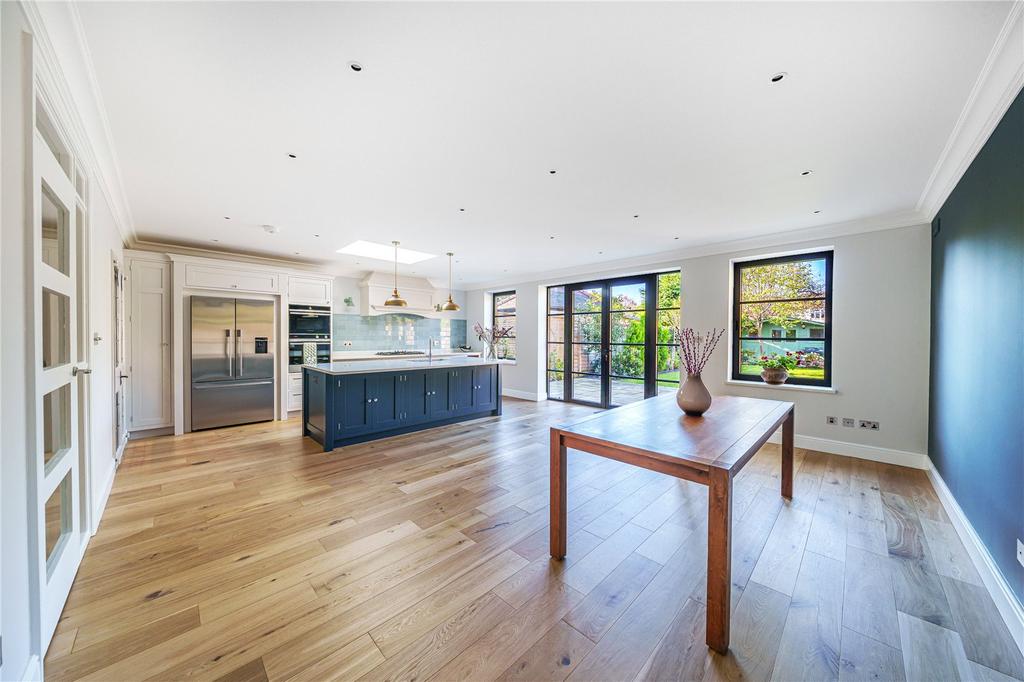 Kitchen - Dining
