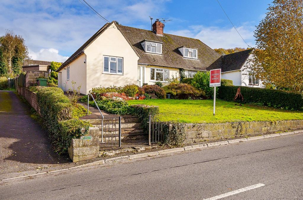 Copheap Lane, Warminster, BA12 3 bed semidetached bungalow for sale
