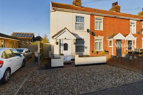 3 bedroom end of terrace house for sale, Store Street, Roydon