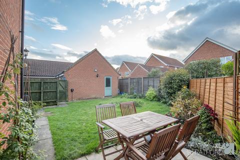 59 Burdock Close, Wymondham, NR18 0YE