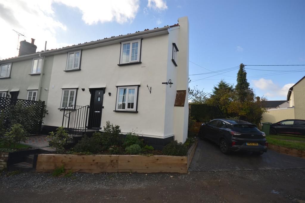 Gore Lane, Rayne, Braintree, CM77 2 bed end of terrace house for sale