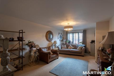 4 bedroom semi-detached house for sale, Richard Bradley Way, Tipton, DY4