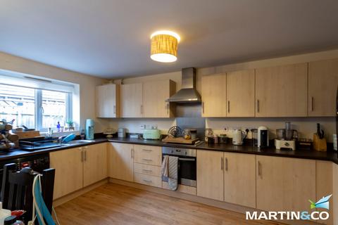 4 bedroom semi-detached house for sale, Richard Bradley Way, Tipton, DY4