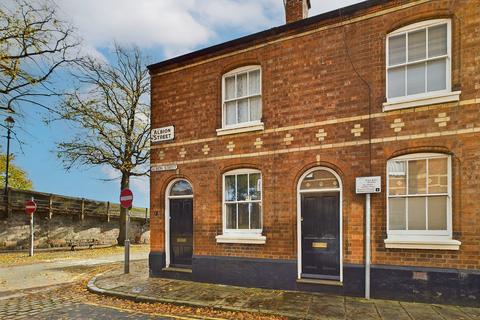 2 bedroom terraced house for sale - Albion Street, Chester