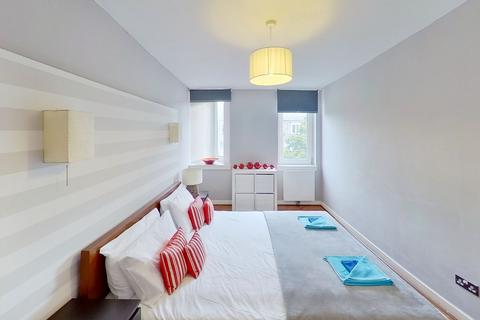 undefined, Saunders Street, Edinburgh, EH3