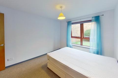 undefined, St Clair Street, Edinburgh, EH6