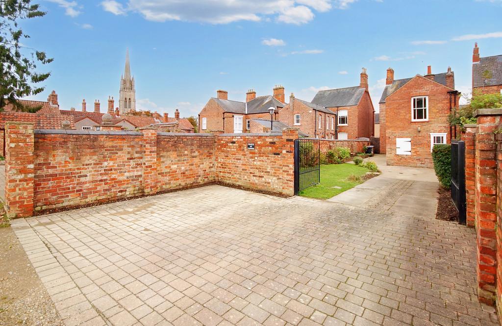 Street, Louth LN11 9JU 5 bed detached house for sale £450,000
