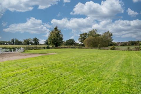 4 bedroom barn conversion for sale - Vale Road, Thurton