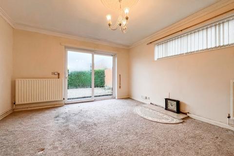 2 bedroom detached bungalow for sale - Liberty Road, Glenfield, LE3