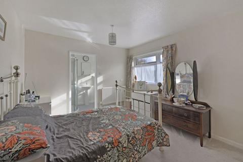 8 Cavendish Close, Tonbridge, TN10 4RJ