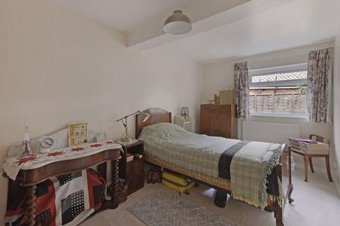 8 Cavendish Close, Tonbridge, TN10 4RJ