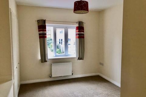 2 bedroom flat to rent, Winnold Street, Downham Market