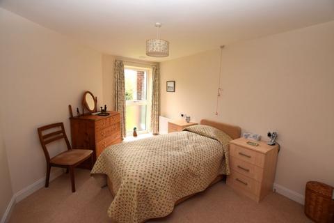 1 bedroom retirement property for sale, Austen Place, Lower Turk Street, Alton, Hampshire